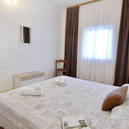 Zweizimmerwohnung Mit Grosser Terrasse In Grupija By Interhome