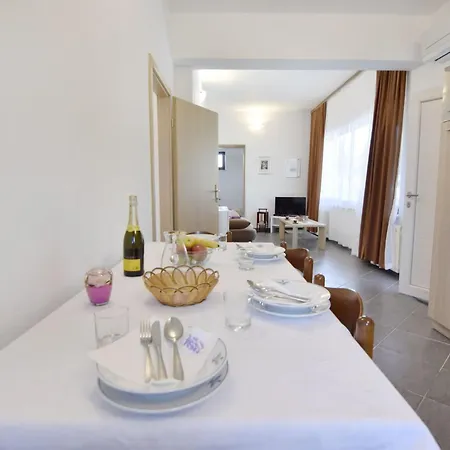 Zweizimmerwohnung Mit Grosser Terrasse In Grupija By Interhome