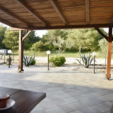 Zweizimmerwohnung Mit Grosser Terrasse In Grupija By Interhome דירה *